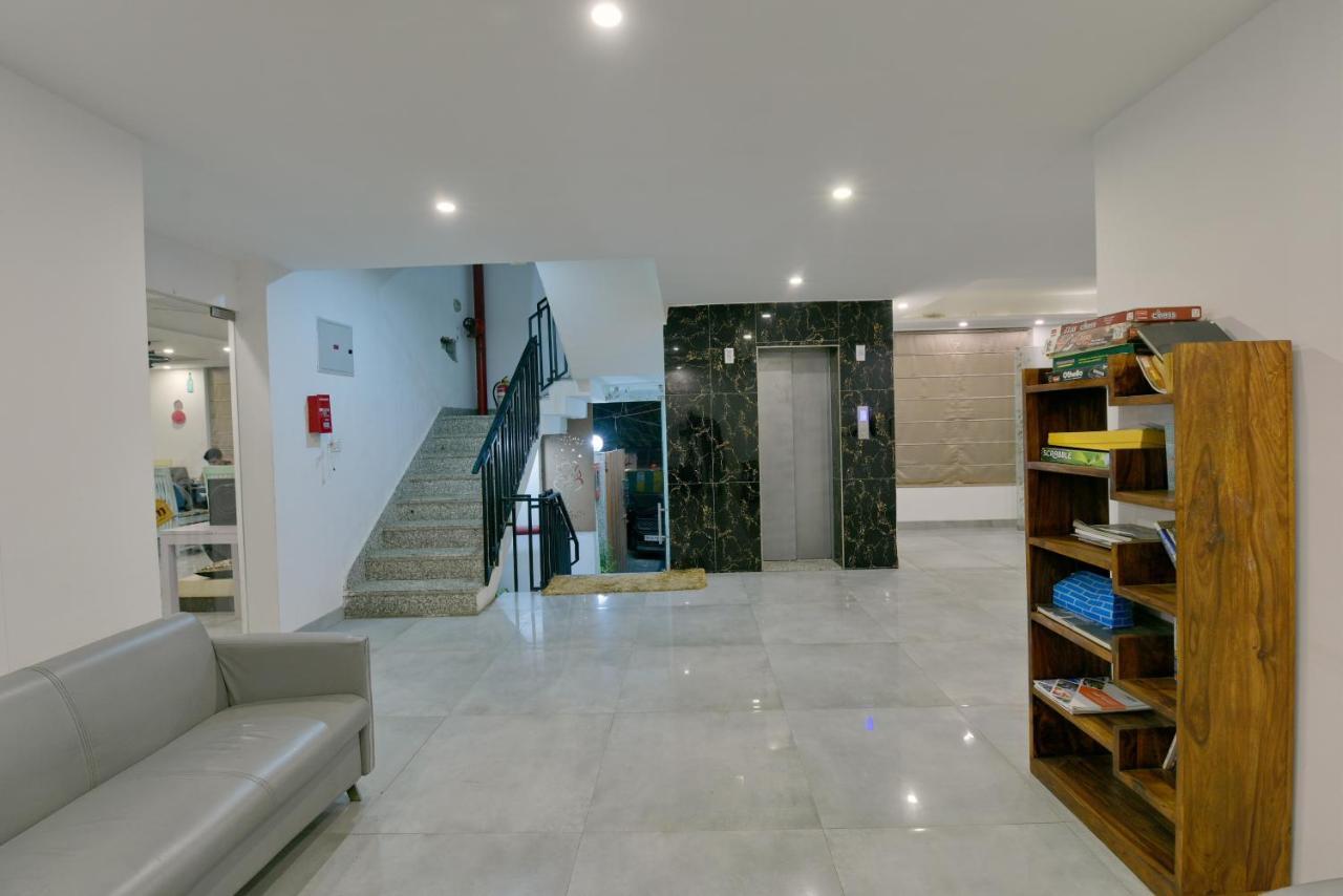 Hotel Fortune Inn By F9 Hotels Ноида Екстериор снимка