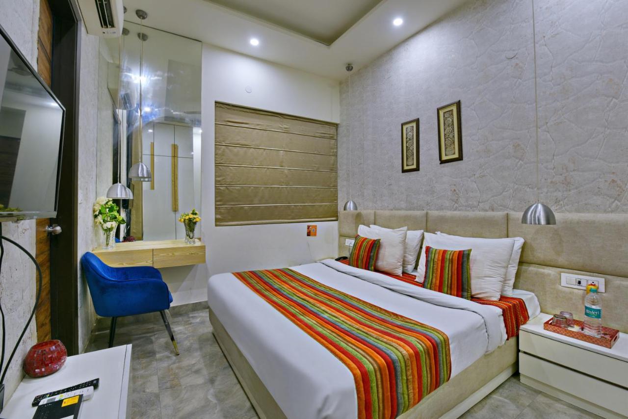 Hotel Fortune Inn By F9 Hotels Ноида Екстериор снимка