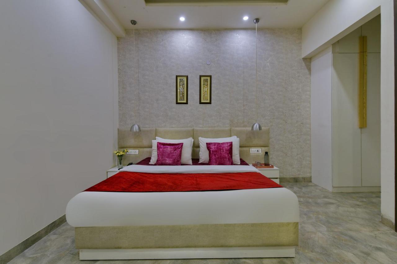 Hotel Fortune Inn By F9 Hotels Ноида Екстериор снимка
