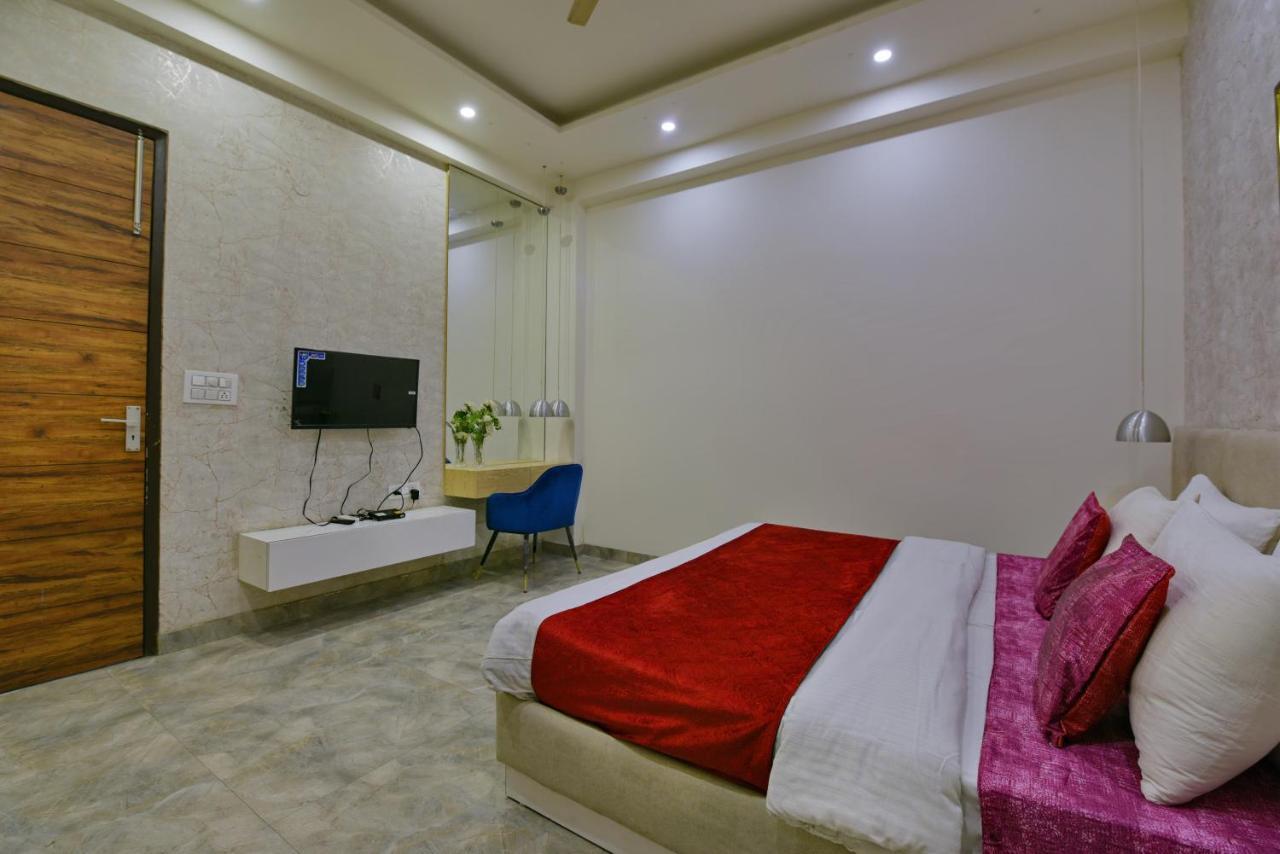 Hotel Fortune Inn By F9 Hotels Ноида Екстериор снимка